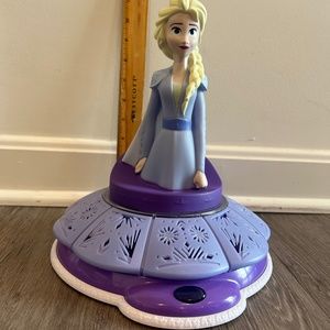 Frozen II Elsa Light & Sound Room Glow! (Like new without box)